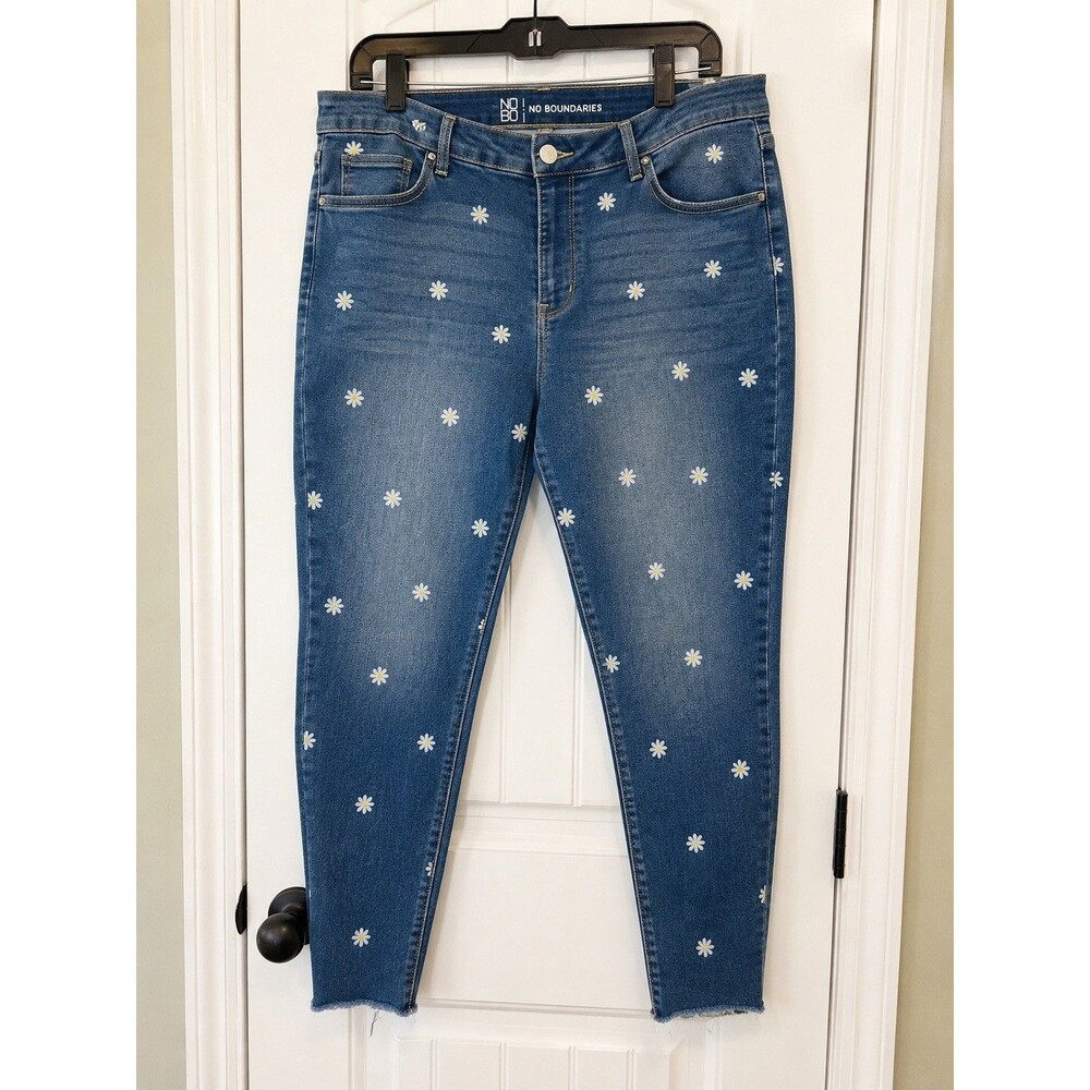 No Boundaries Daisy Print Crop Skinny Jeans Women’s Size 21 Blue Stretch Denim